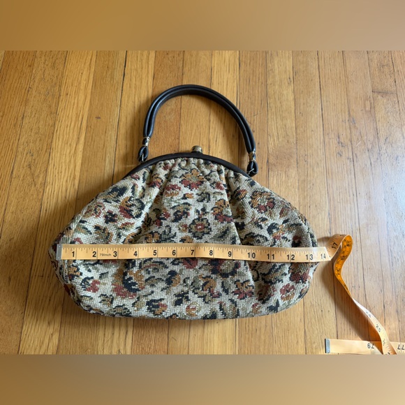 60s Vintage Tapestry Bag - Picture 4 of 7